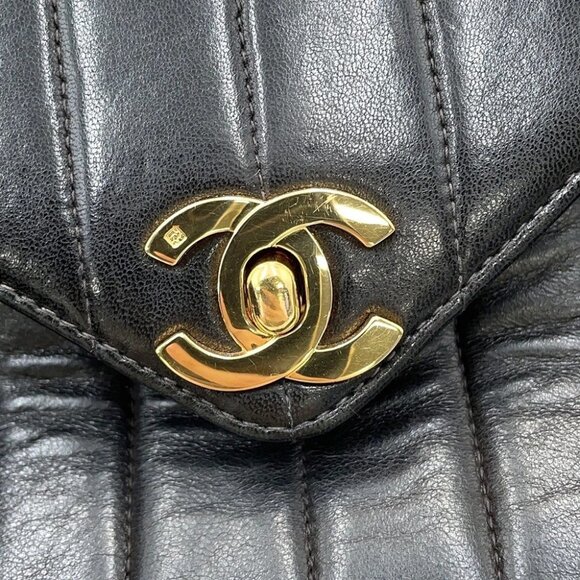 CHANEL Mademoiselle Chain Shoulder Bag with Tassel Bag Charm Lambskin Black - Picture 5 of 16